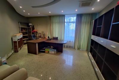 Duplex cu 11 camere cu Teren 1130 Mp în Pantelimon - 2