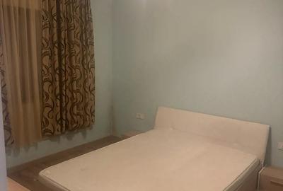 Proprietar vand apartament cu 2 camere + un loc de parcare - 3