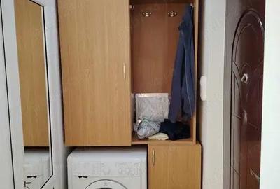 Garsonieră semidecomandată în Podu Roș