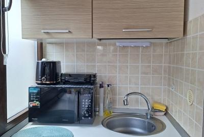 Apartament cu 3 camere semidecomandat în Rahova - 5