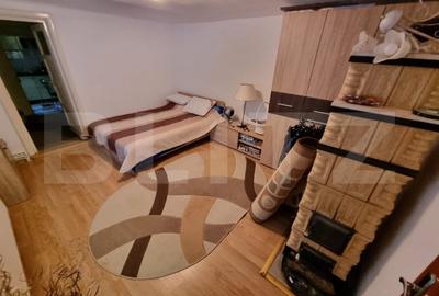 Casa de vanzare, cu doua unitati locative, 5 camere, 158 mp, zona Geoagiu - 10