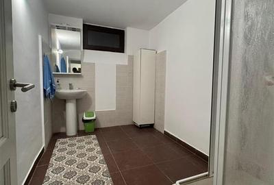 Apartament cu 4 camere circular în 13 Septembrie - 18