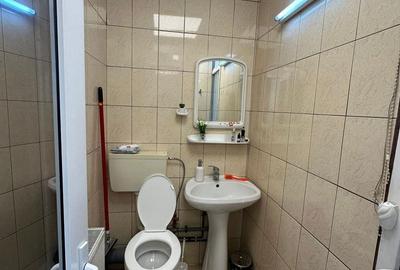 Spațiu comercial, de 20 mp, în Central - 1