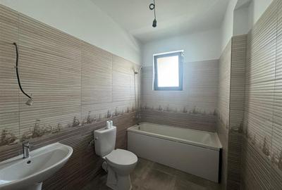 Apartament cu 2 camere decomandat în Titan - 4