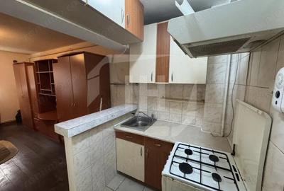 Garsoniera, etaj 1, centrala proprie pe str Fabricii - 6