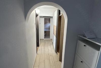 Apartament cu 3 camere decomandat în Piața Nouă - 3