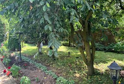 1.300mp teren intravilan,livada,utilitati,locatie premium:rezidential comercial:FILM! - 2