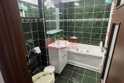 Apartament cu 3 camere decomandat în - 5