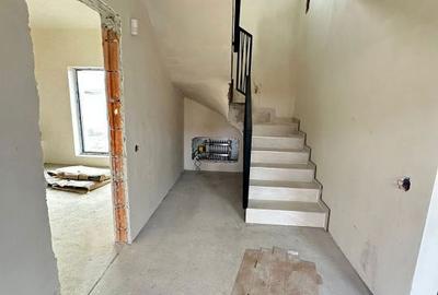 Casă cu 4 camere în Dârvari - 8