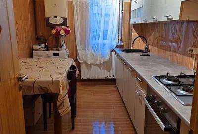 Apartament cu 2 camere semidecomandat, mobilat în Hipodrom 3 - 3
