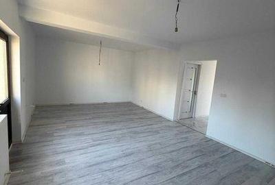 Casă cu 4 camere cu Teren 114 Mp în Central - 3