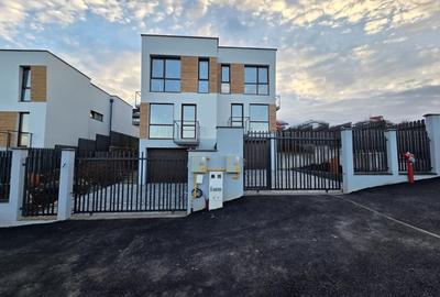 Duplex cu 4 camere cu Canalizare în Dâmbul Rotund - 2