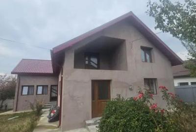 Casă cu 1 camere cu Teren 3000 Mp în Central - 11