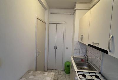 Apartament cu 2 camere, mobilat în Ștrand