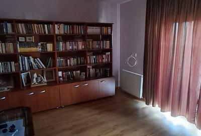 Casă cu 5 camere cu Teren 408 Mp în Găgeni - 1