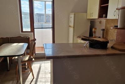 Apartament cu 3 camere decomandat în Micro 12 - 6