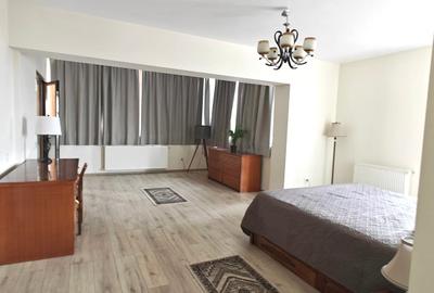 Apartament cu 4 camere decomandat, mobilat în Băneasa - 16