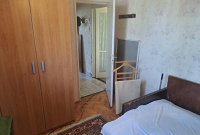 Titan-Liviu Rebreanu, bloc reabilitat, etaj 3/4, liber - 4