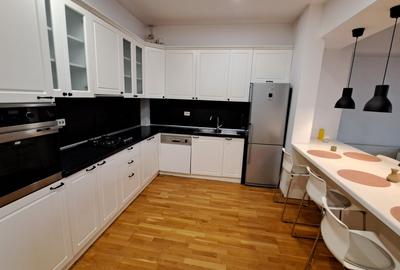 APARTAMENT 3 CAMERE LUX - LOC PARCARE - COMISION 0 - 13