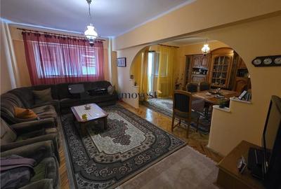 Apartament 5 Camere Lucian  Blaga - 1