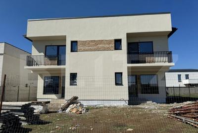 Casă cu 3 camere cu Teren 200 Mp în Cârcea - 3