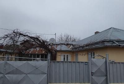 Casă individuală cu 4 camere cu Teren 750 Mp în Nisiporești - 1