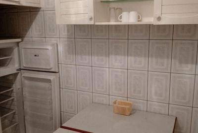Apartament cu 2 camere decomandat, mobilat în 13 Septembrie - 7
