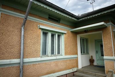 Casă cu 4 camere în Dorobanți 2 - 3