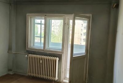 Apartament cu 3 camere decomandat în Tineretului - 11
