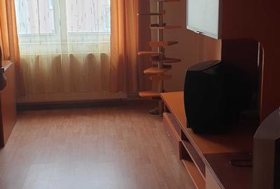 Apartament cu 3 camere decomandat în Central - 3