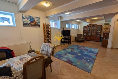 Casă individuală cu 6 camere cu Canalizare în Andrei Mureșanu - 44