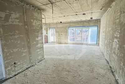 Apartament cu 4 camere semidecomandat în Europa - 3