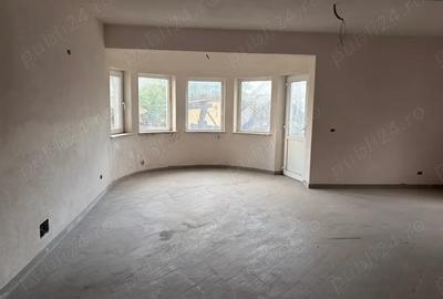 Casa Vila cu teren de vanzare - 2