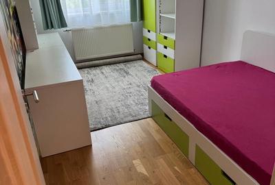 Apartament cu 3 camere decomandat în Central - 2