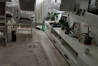 Apartament cu 3 camere semidecomandat în 14 Mai - 5