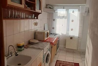 Apartament cu 2 camere decomandat în Ostroveni - 11
