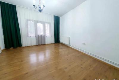 Casă cu 3 camere cu Teren 400 Mp în Victoria - 3