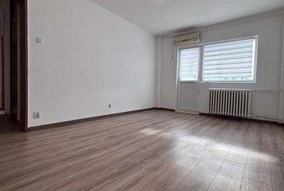 Apartament cu 3 camere decomandat în Pantelimon - 1