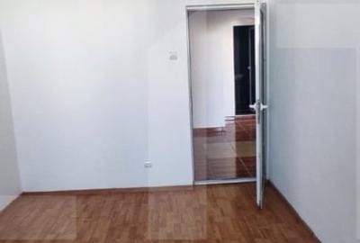 Apartament cu 4 camere, 80 mp, renovat, zona Berceni - 4