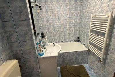 Apartament cu 2 camere decomandat în Vlădeasa - 1