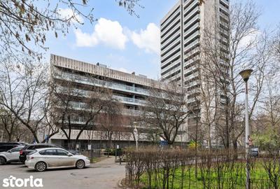 Apartament cu 4 camere, mobilat în Central - 20