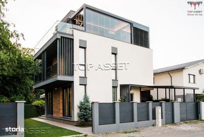 Casă cu 4 camere în Tunari