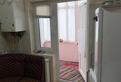 Apartament cu 3 camere decomandat, mobilat în Tomești - 6