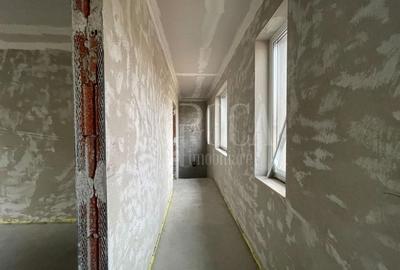 Duplex cu 4 camere cu Canalizare în Florești - 7