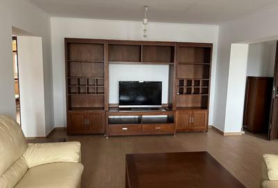 Apartament cu 3 camere decomandat, mobilat în P-ța Unirii - 3