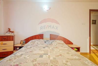 Casă cu 4 camere cu Teren 753 Mp în Prejmer - 15