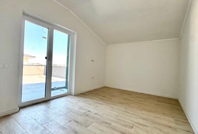 Apartament cu 4 camere decomandat în Giroc - 12