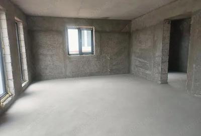 Casă cu 4 camere cu Teren 1620 Mp în Curtea de Argeș - 5