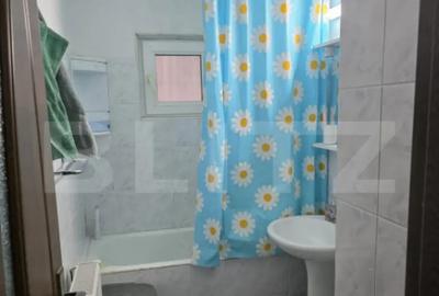 Apartament cu 2 camere semidecomandat în Micro 4 - 4