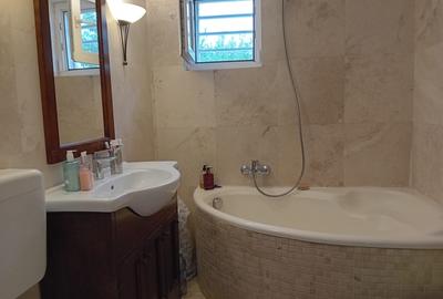 De vanzare vila individuala 6 camere mobilata si utilata Corbeanca - 19